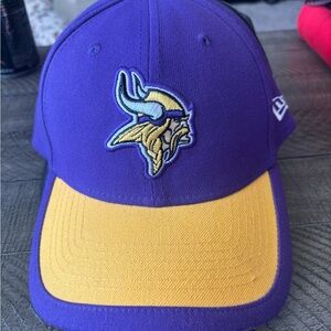 Minnesota Vikings New Era Purple Cap size Medium-Large